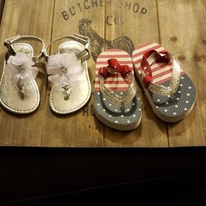 🦋 2 pairs size 4 sandals NWOT